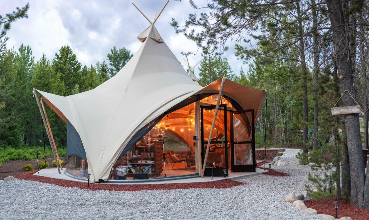 Under Canvas Glacier Coram Exterior photo