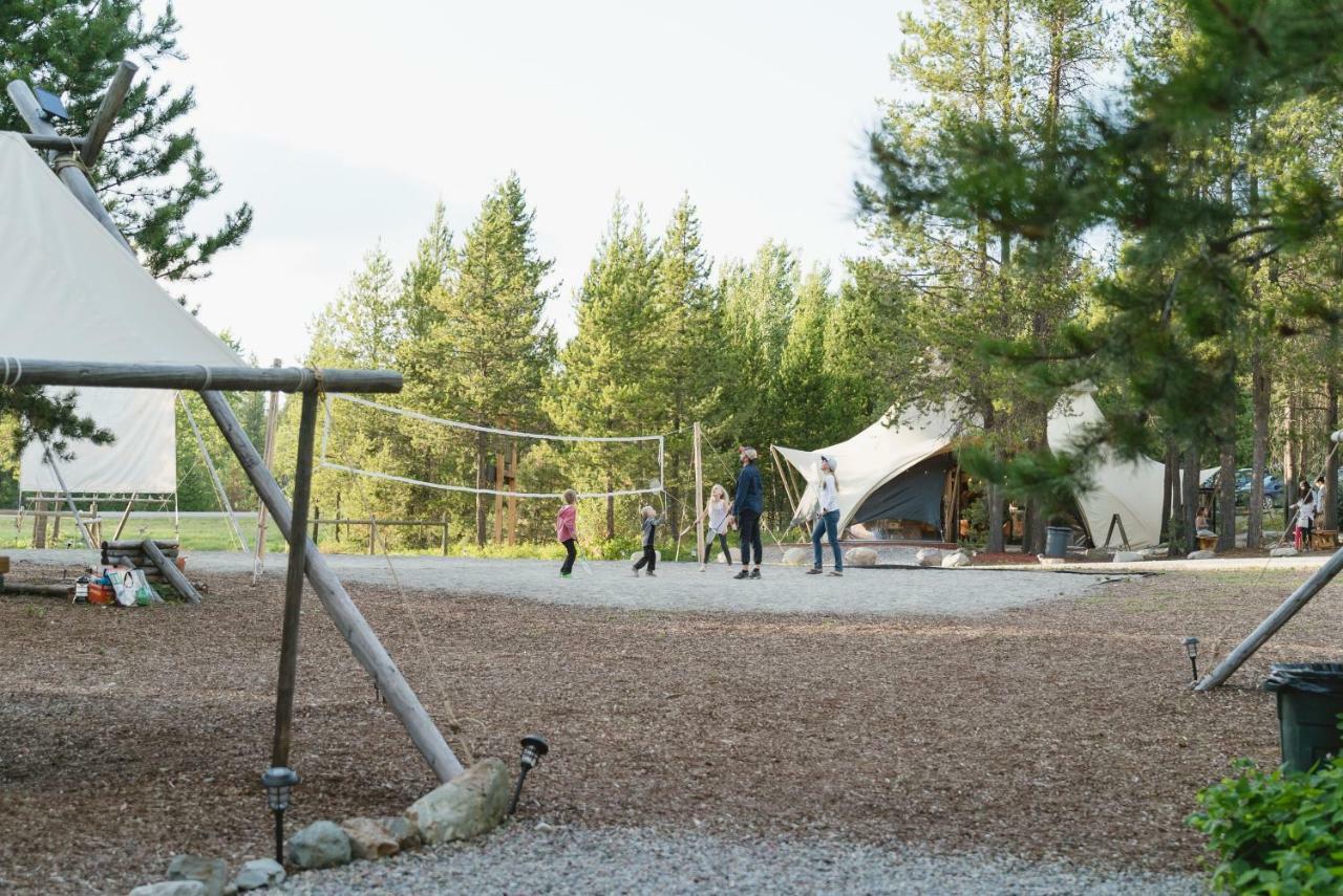 Under Canvas Glacier Coram Exterior photo